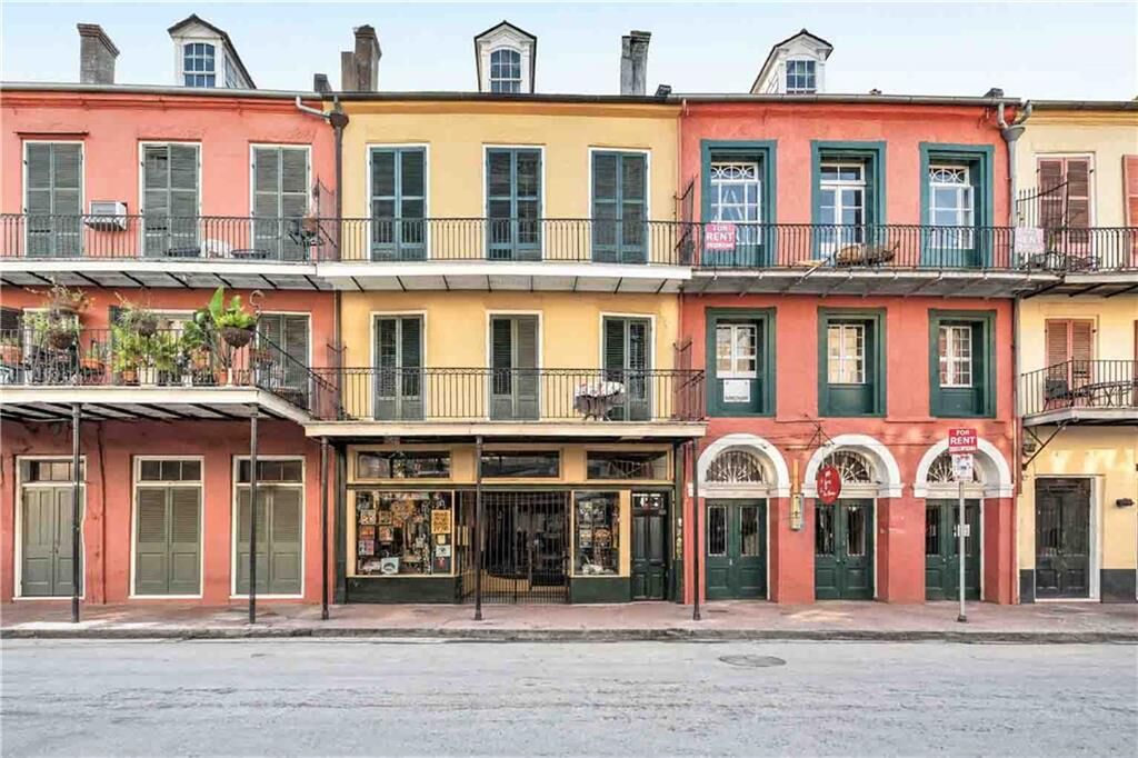 Property Photo:  1127 Decatur Street  LA 70116 