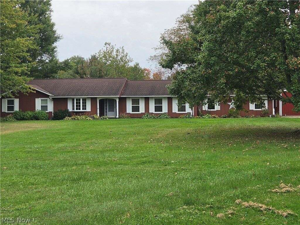 Property Photo: 46457 Whitney Road OH 44090
