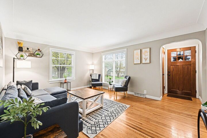 Property Photo:  3300 Xenwood Avenue S  MN 55416 