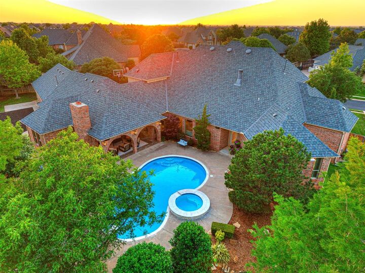 Property Photo:  8316 NW 125th Street  OK 73142 