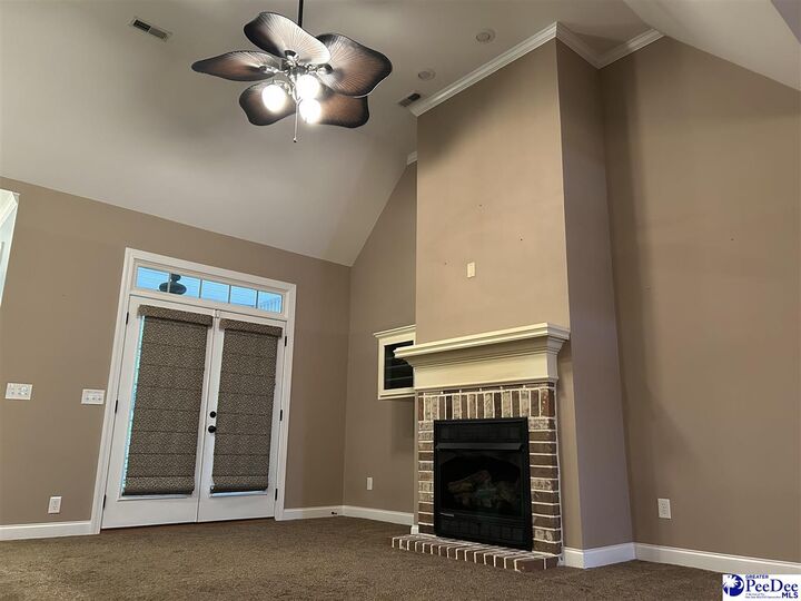 Property Photo:  422 Starling Dr  SC 29501 