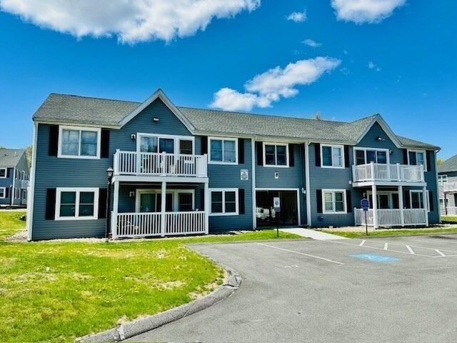 Property Photo:  450 Somerset Ave 2-9  MA 02780 