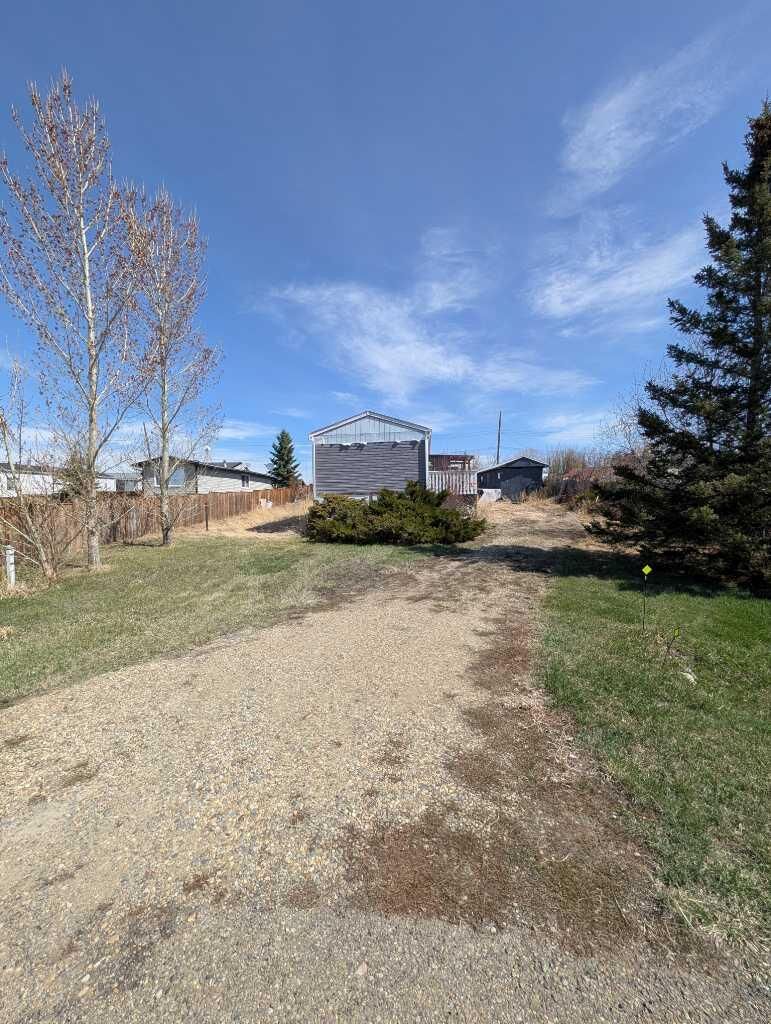 Property Photo: 312 Christian Avenue AB T0J 3G0