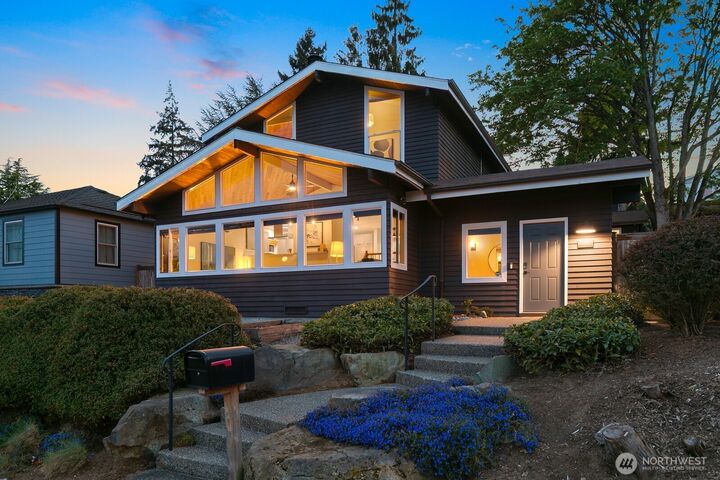 Property Photo:  3219  34th Avenue W  WA 98199 