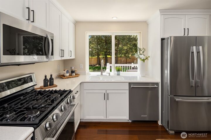 Property Photo:  17703 NE 34th Street  WA 98052 