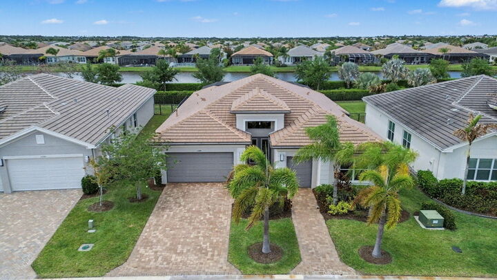 Property Photo:  11699 SW Coronado Springs Drive  FL 34987 