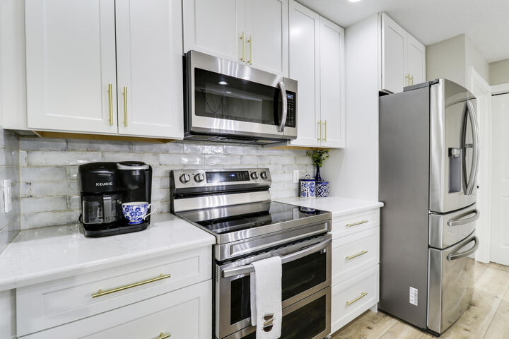 Property Photo:  1228 NW Sun Terrace D  FL 34986 