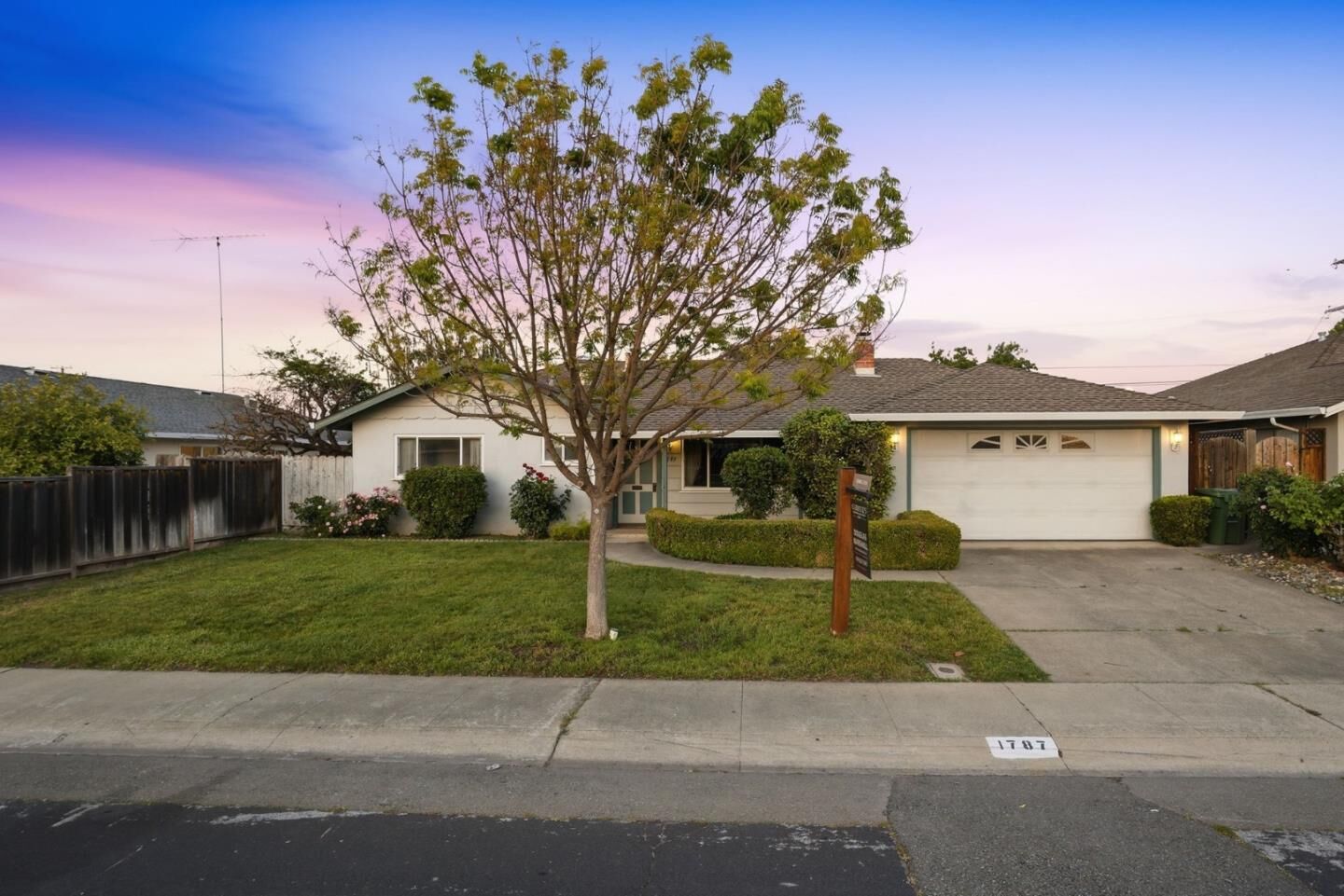 Property Photo:  1787 Cunningham Street  CA 95050 