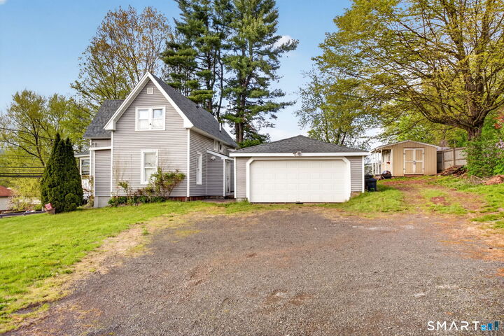 Property Photo:  670 Hanover Road  CT 06451 