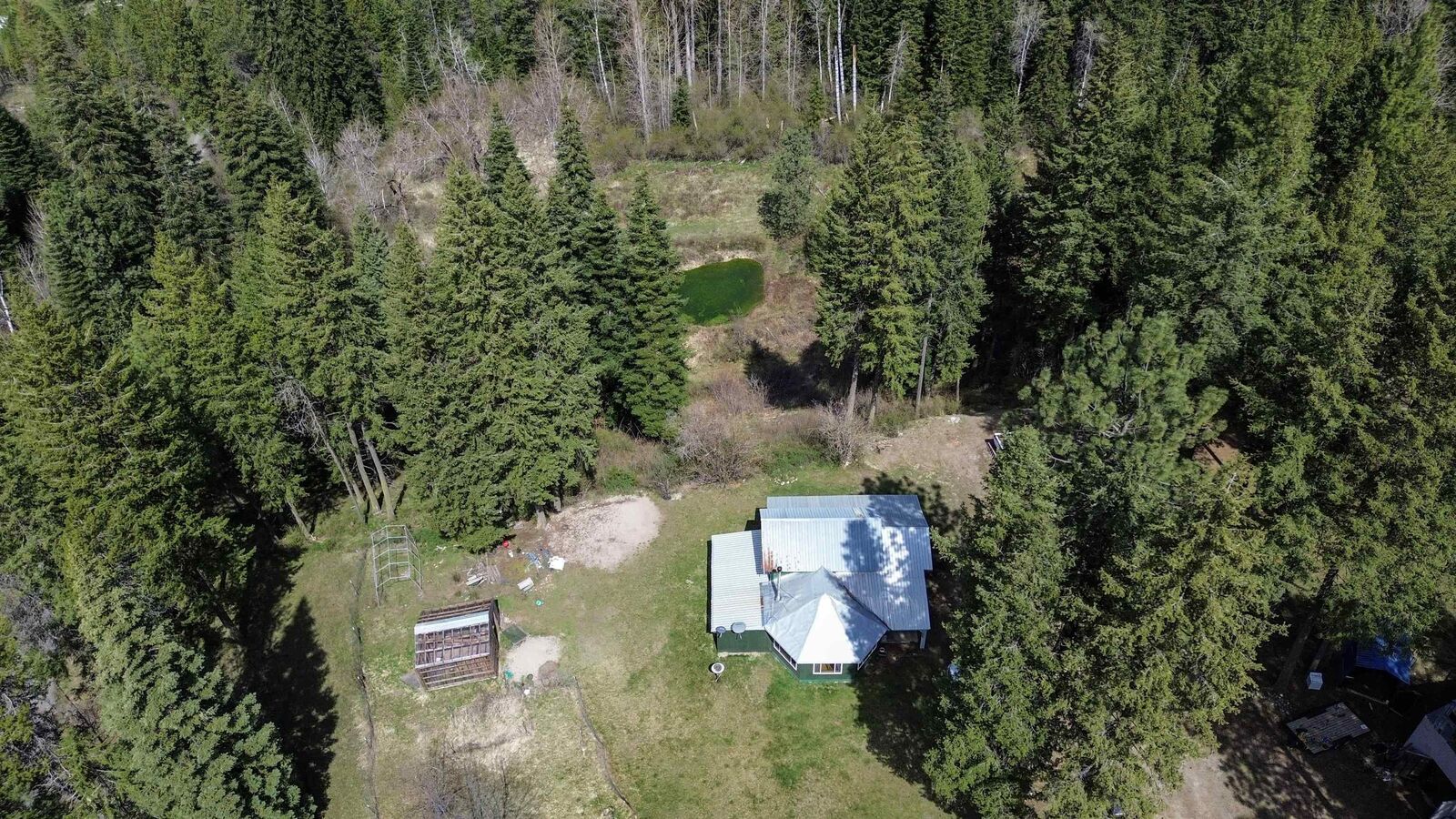 Property Photo:  4224-C Grouse Creek Rd C  WA 99148 