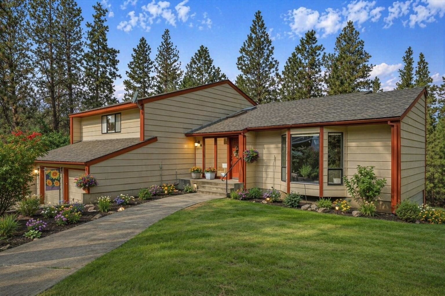 Property Photo: 9105 S Sherman Rd WA 99224