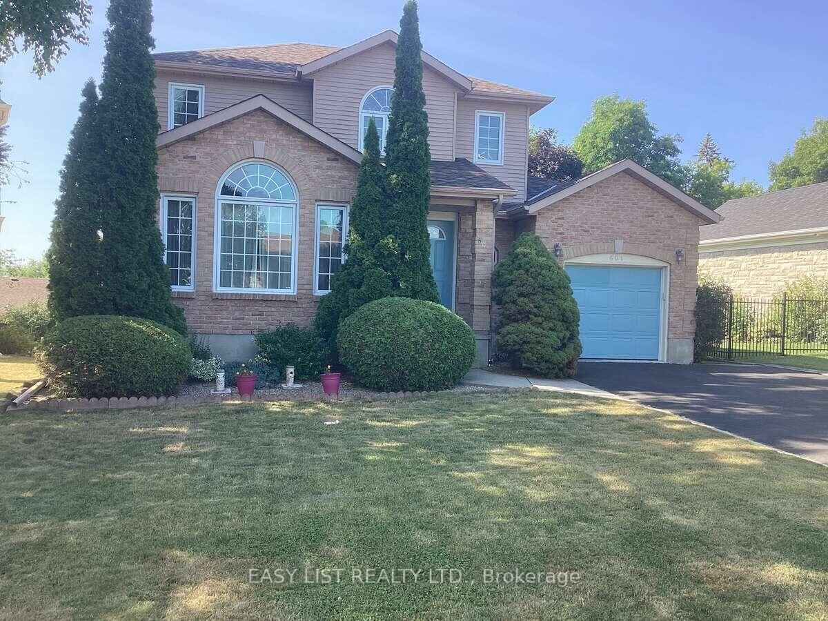 Property Photo: 601 Macdonald Drive ON K7G 3C3