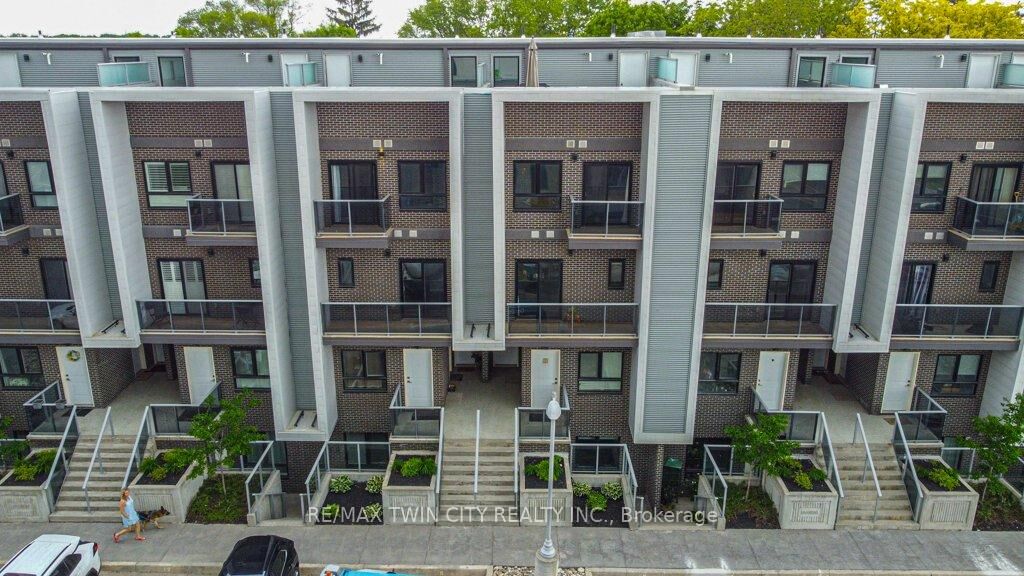Property Photo:  1430 Highland Road W 19A  ON N2N 0C3 