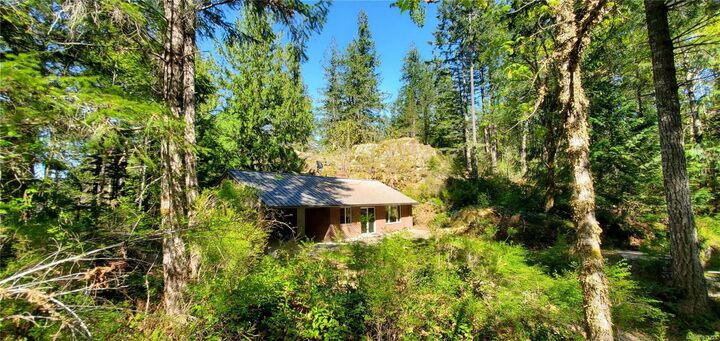 226 Bold Point Rd — photo 1