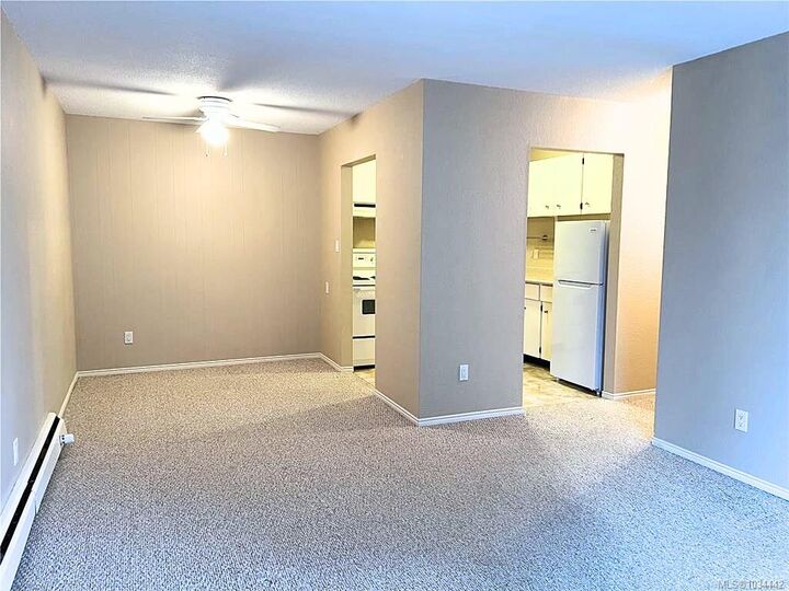 Property Photo: 322 Birch St #303 BC V9W 2S6