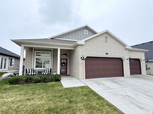 Property Photo:  1449 N Cobblewood Ct E  UT 84037 