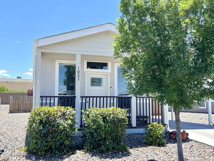 Property Photo:  1023 W Thorton Road  AZ 86322 