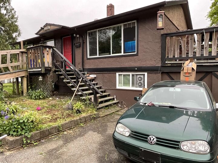 11961 248 Street — photo 1