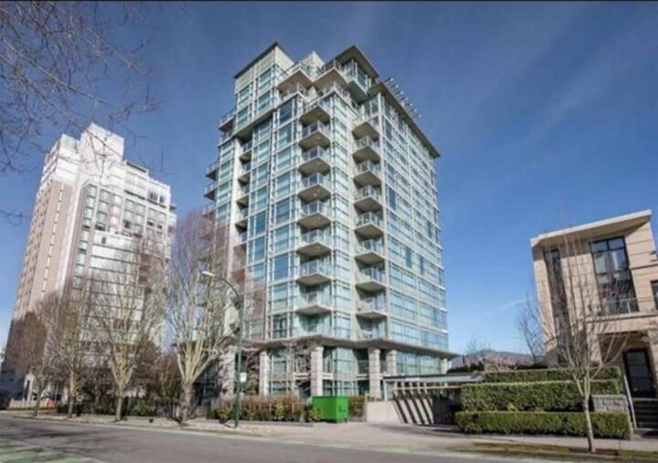 1889 Alberni Street 207 — photo 1