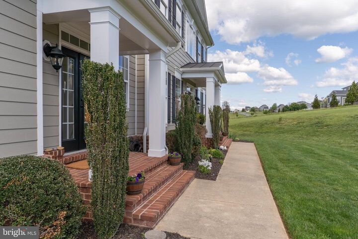 Property Photo: 39803 Charles Henry Place VA 20197