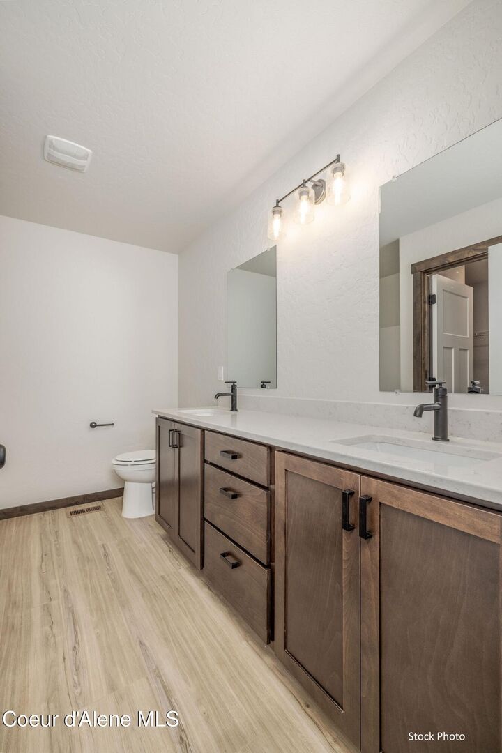 Property Photo:  11651 N Simmons Ln  ID 83858 