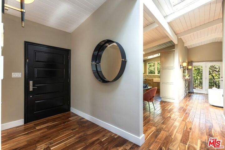 Property Photo:  11922 Sunshine Ter  CA 91604 