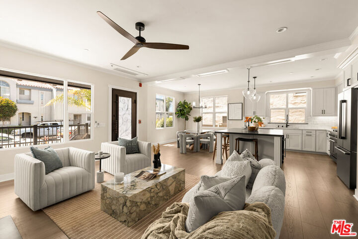 Property Photo: 812 N Cleveland St CA 92054