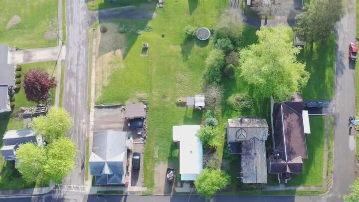 Property Photo:  402 S Penn St  PA 15767 