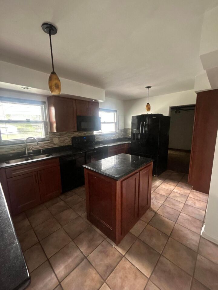 Property Photo:  2997 Easthaven S Court  OH 43232 