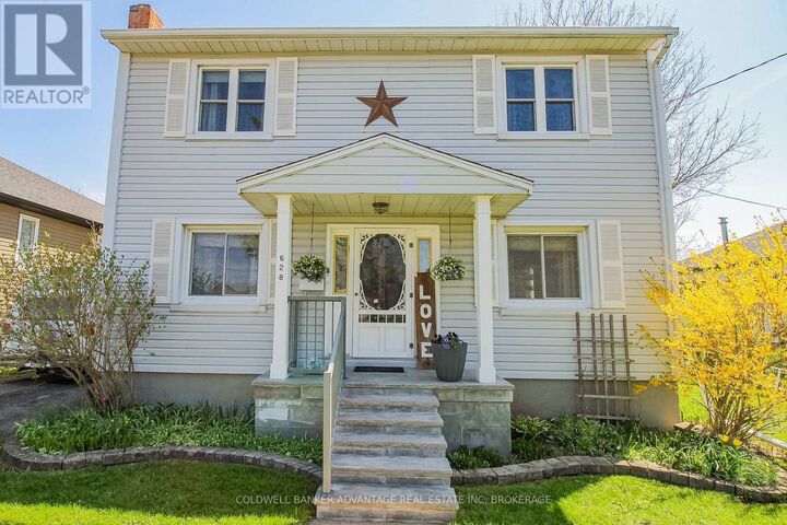 Property Photo:  628 Clare Avenue  ON L3C 3C1 