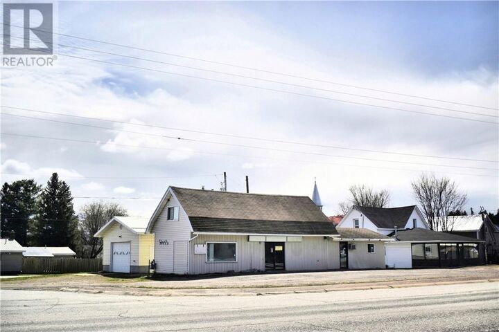 10494 & 10496 Highway 17 — photo 1