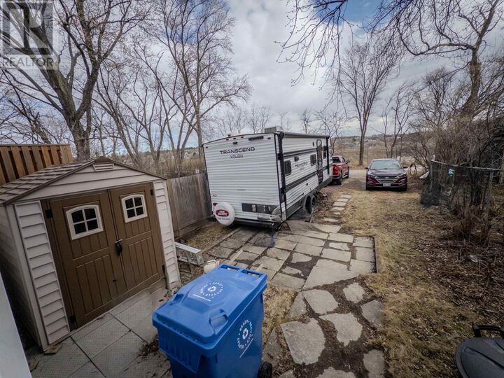 Property Photo:  114 Fourth Street North  ON P9N 2M5 