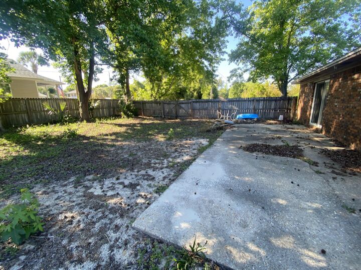 Property Photo:  119 Escanaba Avenue  FL 32413 