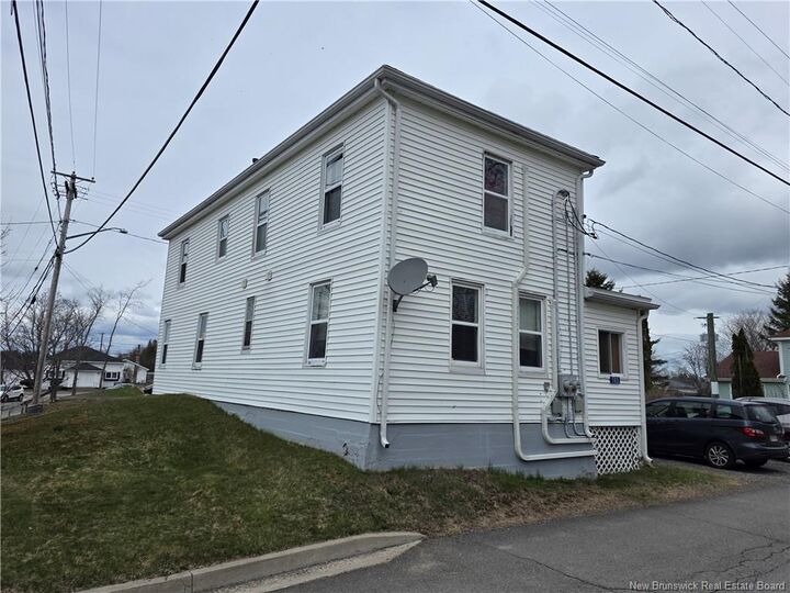 Property Photo:  183 Brunswick Street  NB E5C 3A7 