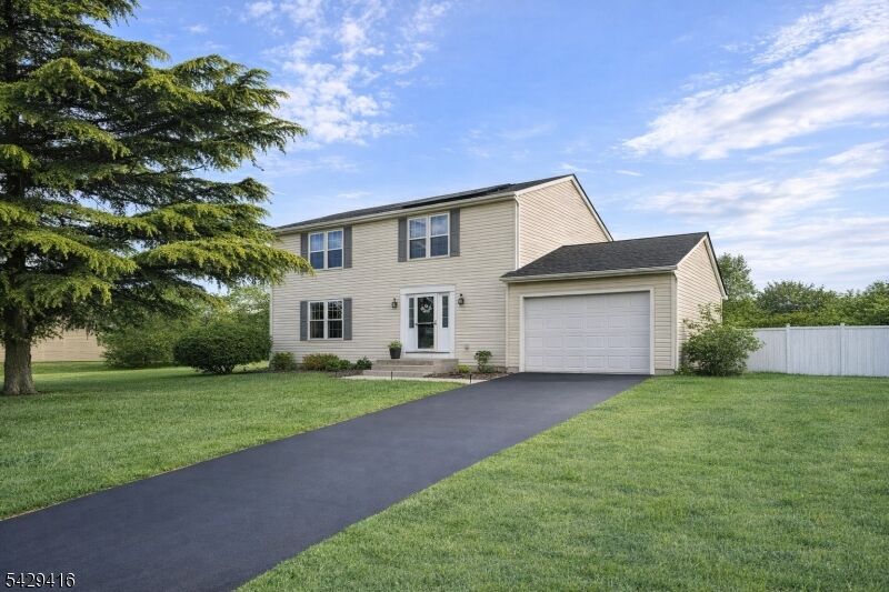 Property Photo:  40 Jefferson Dr  NJ 08854 