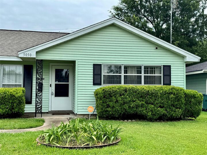 Property Photo: 5050 Swallow Drive TX 77707