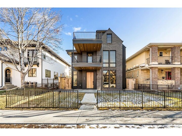 Property Photo:  634 S Race St  CO 80209 