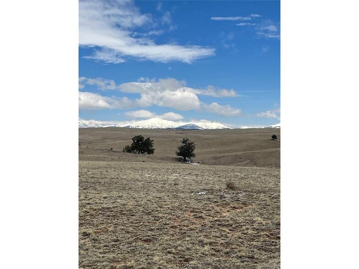 Property Photo: 148 Grand Teton Dr CO 80449