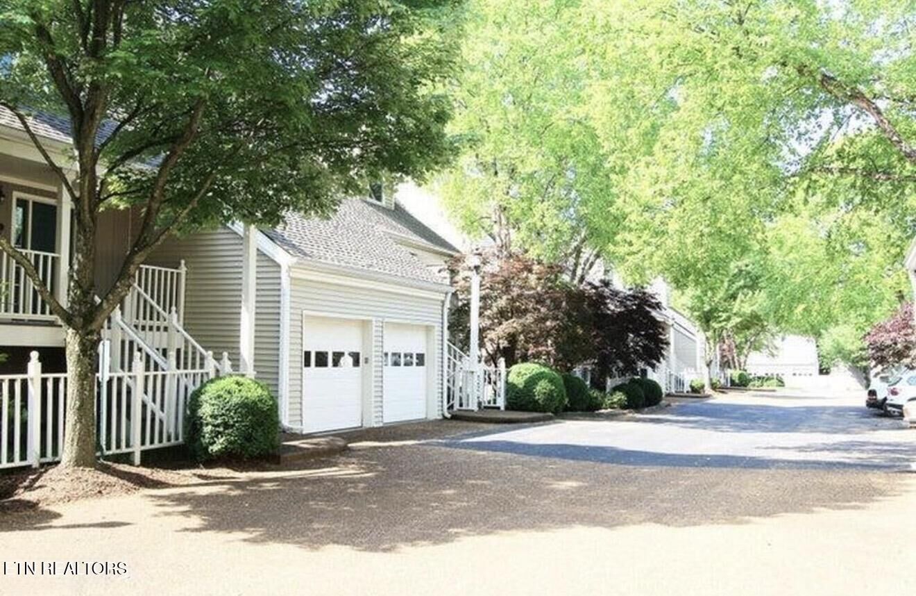 Property Photo: 556 Riverfront Way TN 37915