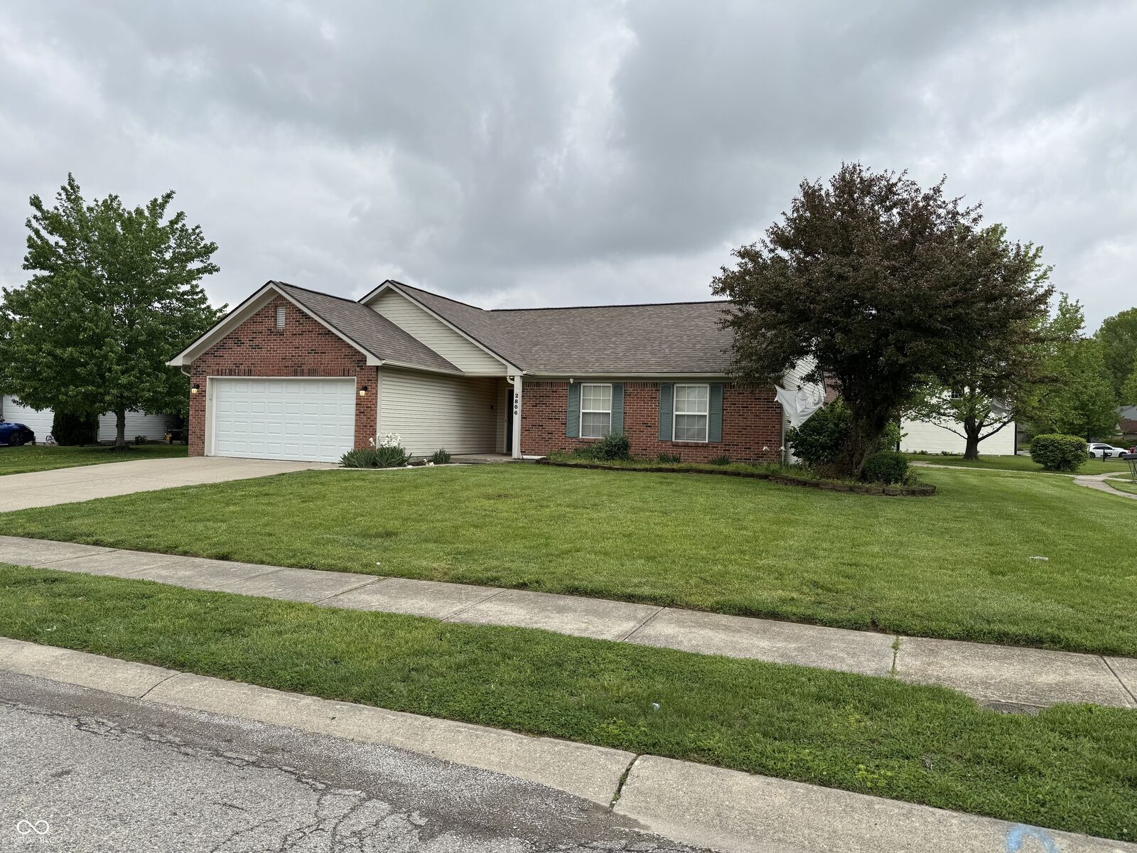 Property Photo:  2806 Coopersmith Court  IN 46268 