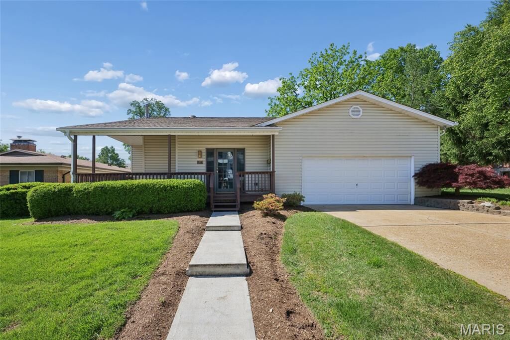 Property Photo:  8686 Barby Lane  MO 63124 