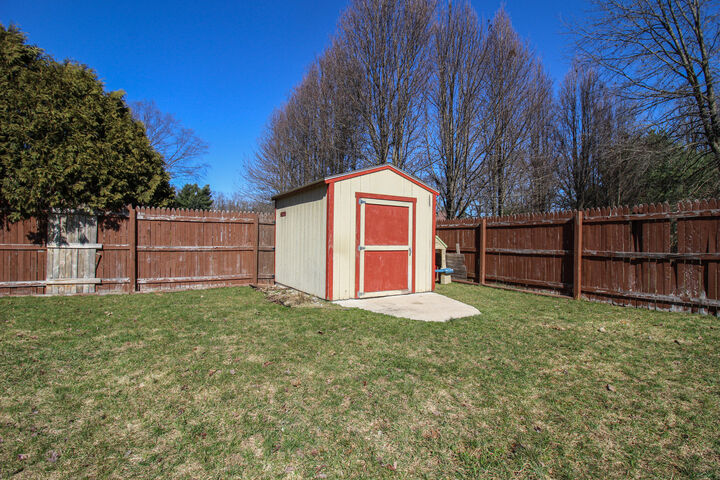 Property Photo:  17064 Hawk Court  MI 49093 