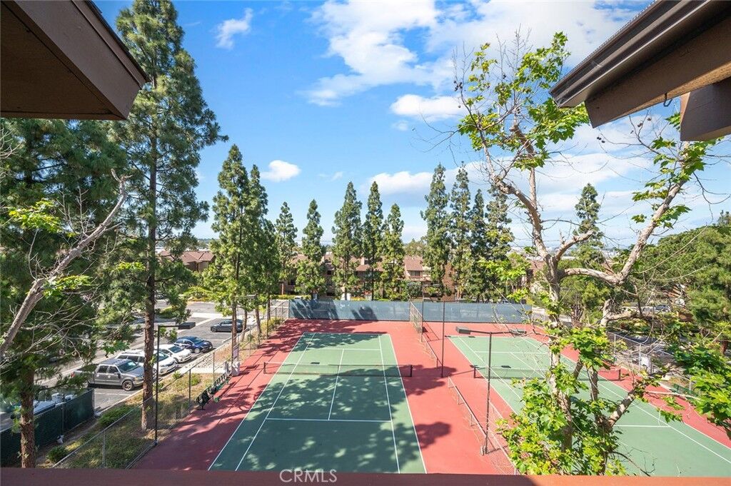 Property Photo:  2512 E Willow Street 205  CA 90755 