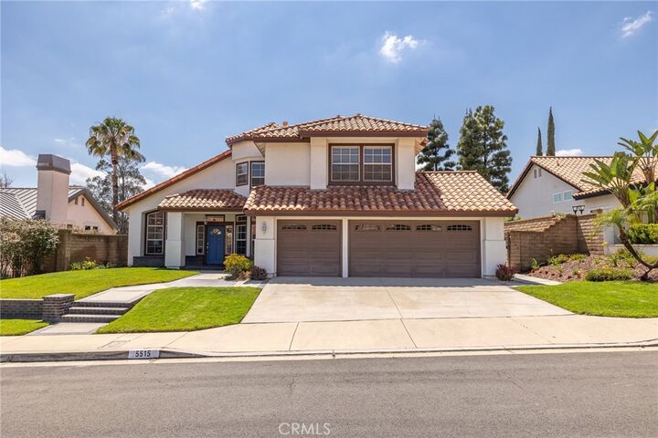 Property Photo:  5515 Bluebrook  CA 92887 