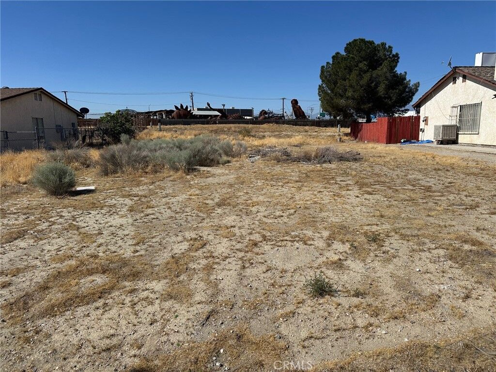 Property Photo:  15545 Tamarack  CA 92392 