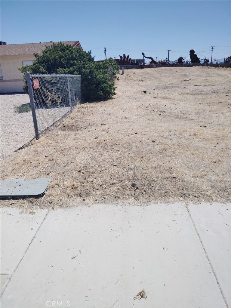Property Photo:  15545 Tamarack  CA 92392 