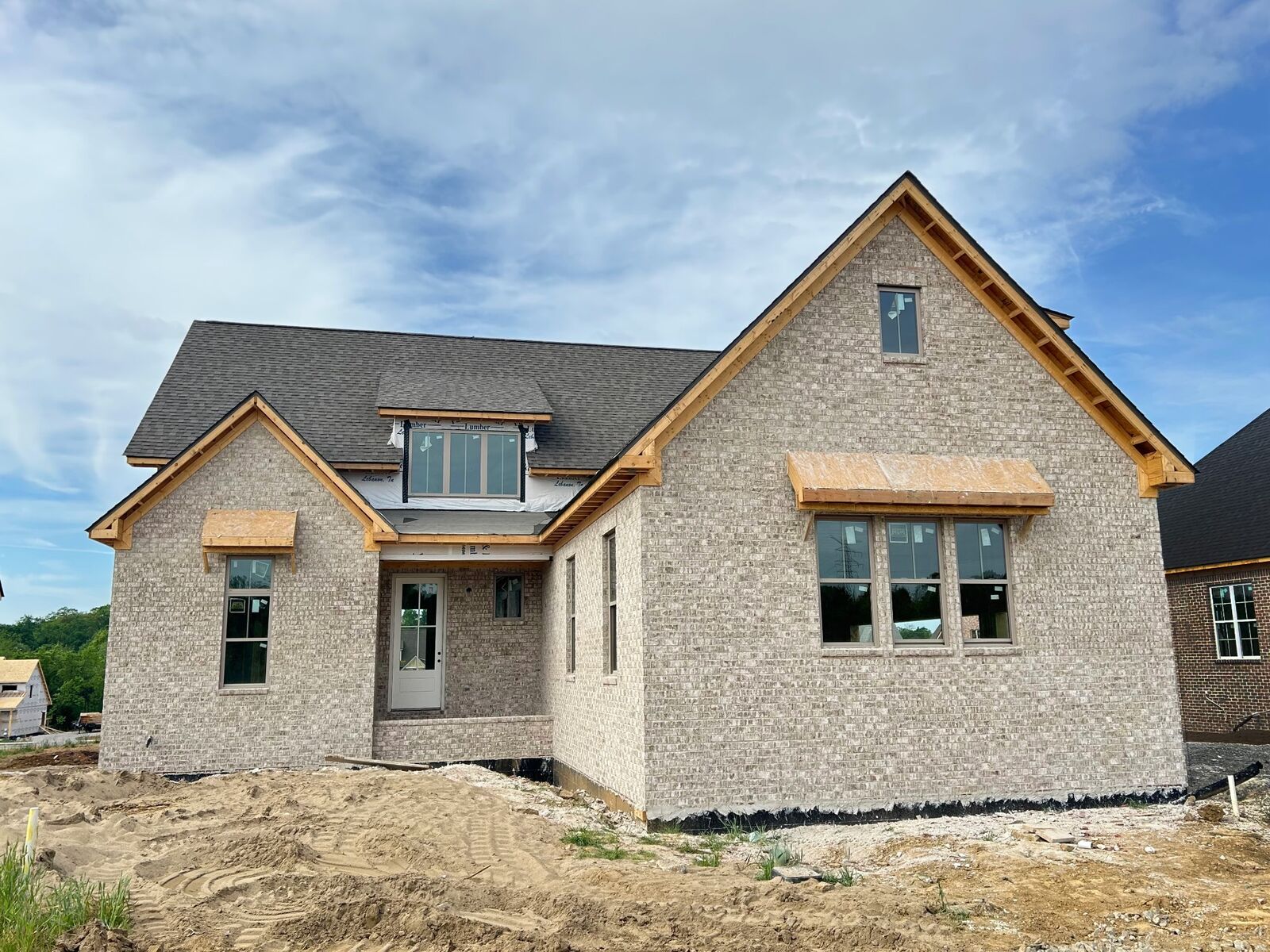 Property Photo:  814 Brookdale Ct  TN 37087 