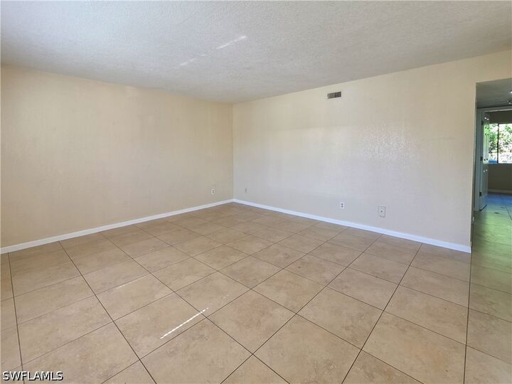 Property Photo:  4621 Bayshore Drive Q3  FL 34112 