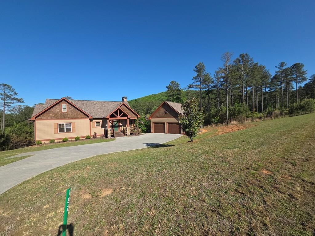 Property Photo:  182 Loop Lane  GA 30512 