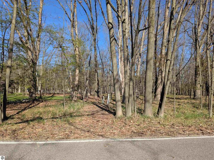 Property Photo:  1050 Bundy Drive  MI 48893 